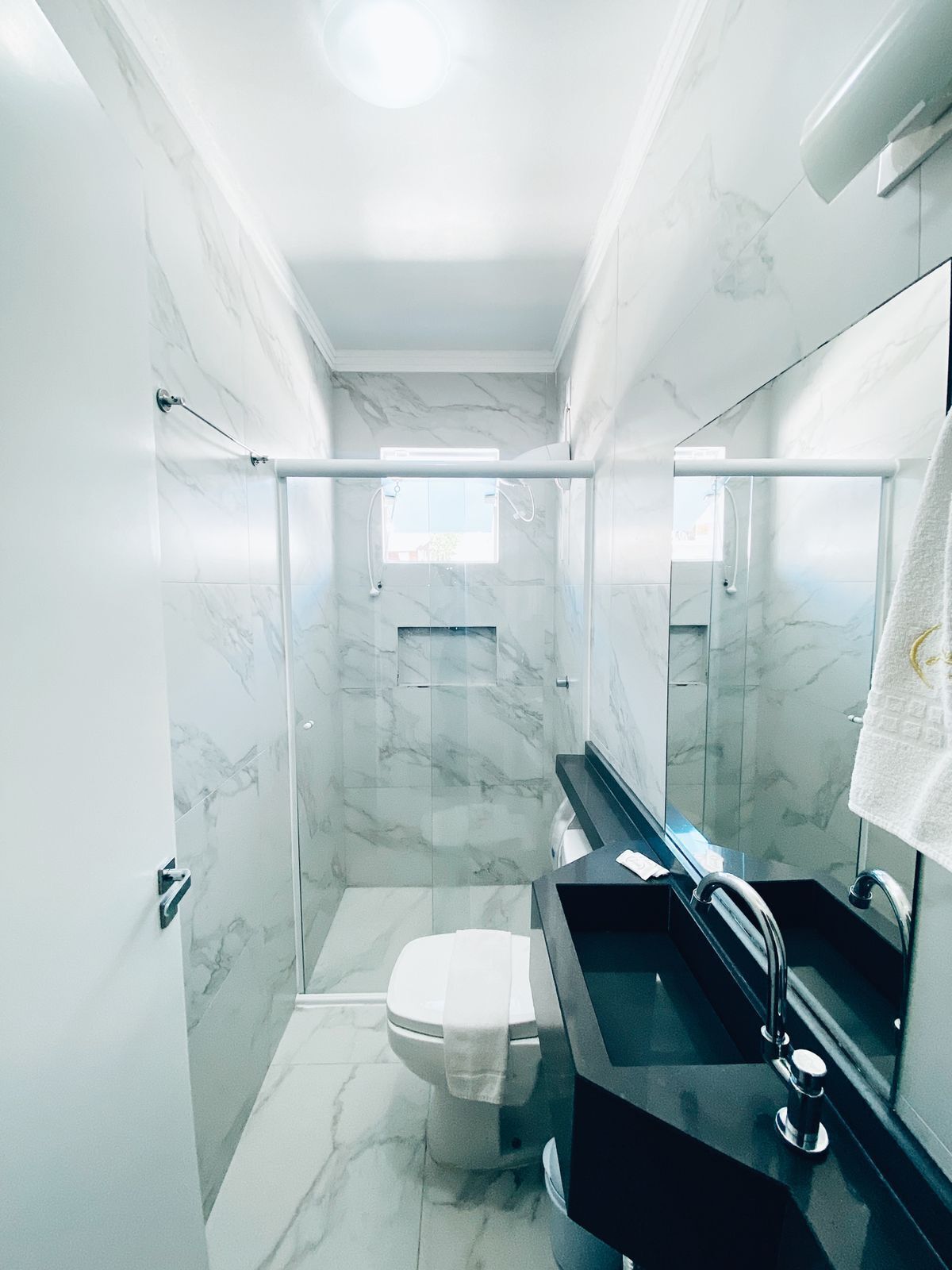 standard double room, 1 double bed | bathroom | shower, free toiletries, hair dryer, towels