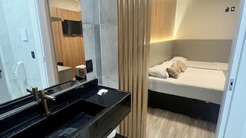 Triplo Standard Terreo | Bathroom