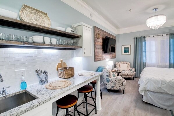 Ilmainen Wi-Fi, vuodevaatteet, pääsy pyörätuolilla