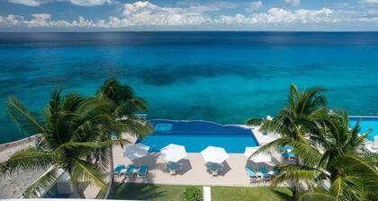 Perfect&Quiet Oceanfront 1BR Condo, 2 miles North of town, Awesome Snorkeling