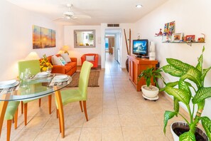 Interior - Perfect&Quiet Oceanfront 1BR Condo, 2 miles North of town, Awesome Snorkeling (Cozumel)