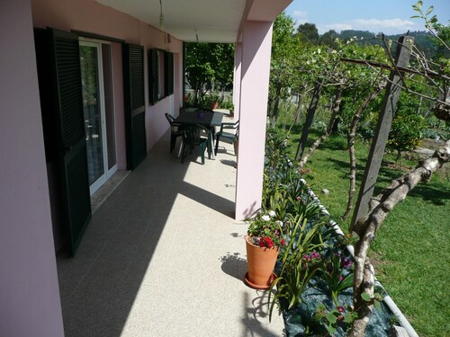 COUNTRY HOUSE BETWEEN BRAGA AND PORTO.