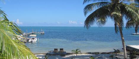 Carolyns Other House | Terrace/patio