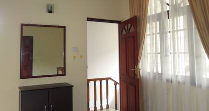 Home Away from Home! can feel the srilankan hospitality with warm welcome.