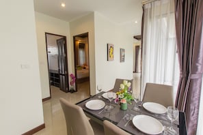 Villa, 2 Bedrooms | Private kitchen