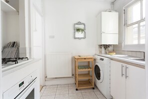 Private kitchen - Kensington Executives (London)