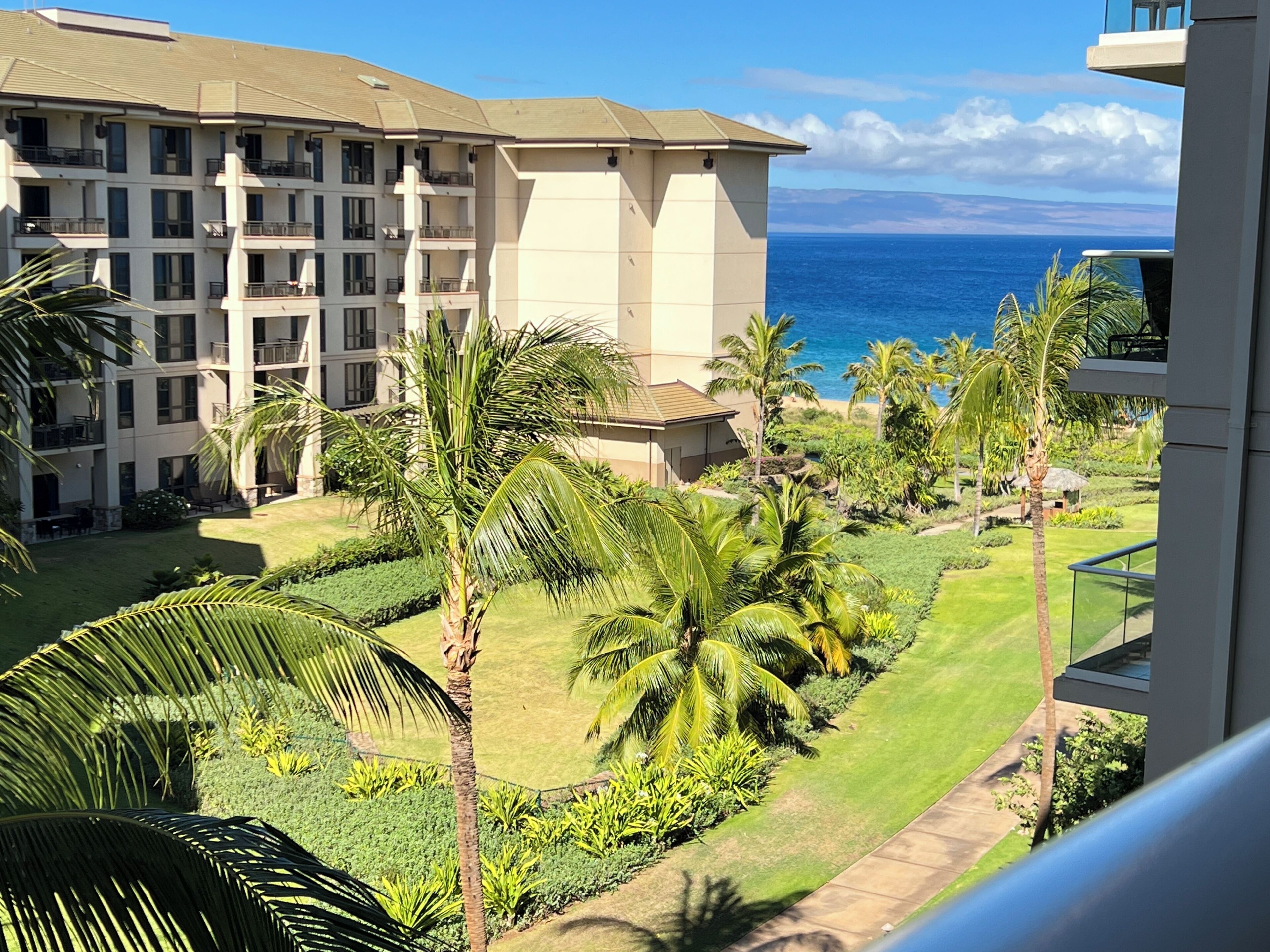 Beautiful ocean view from Lanai.
