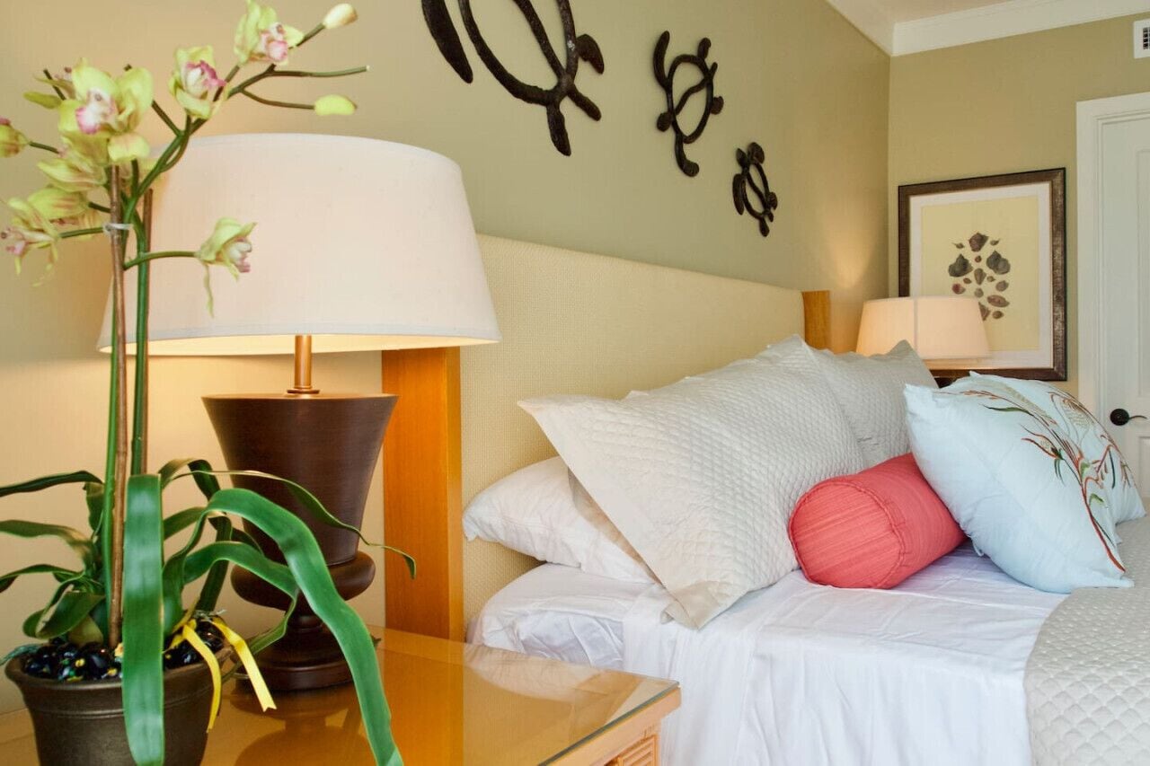 1 bedroom, desk, iron/ironing board, travel crib