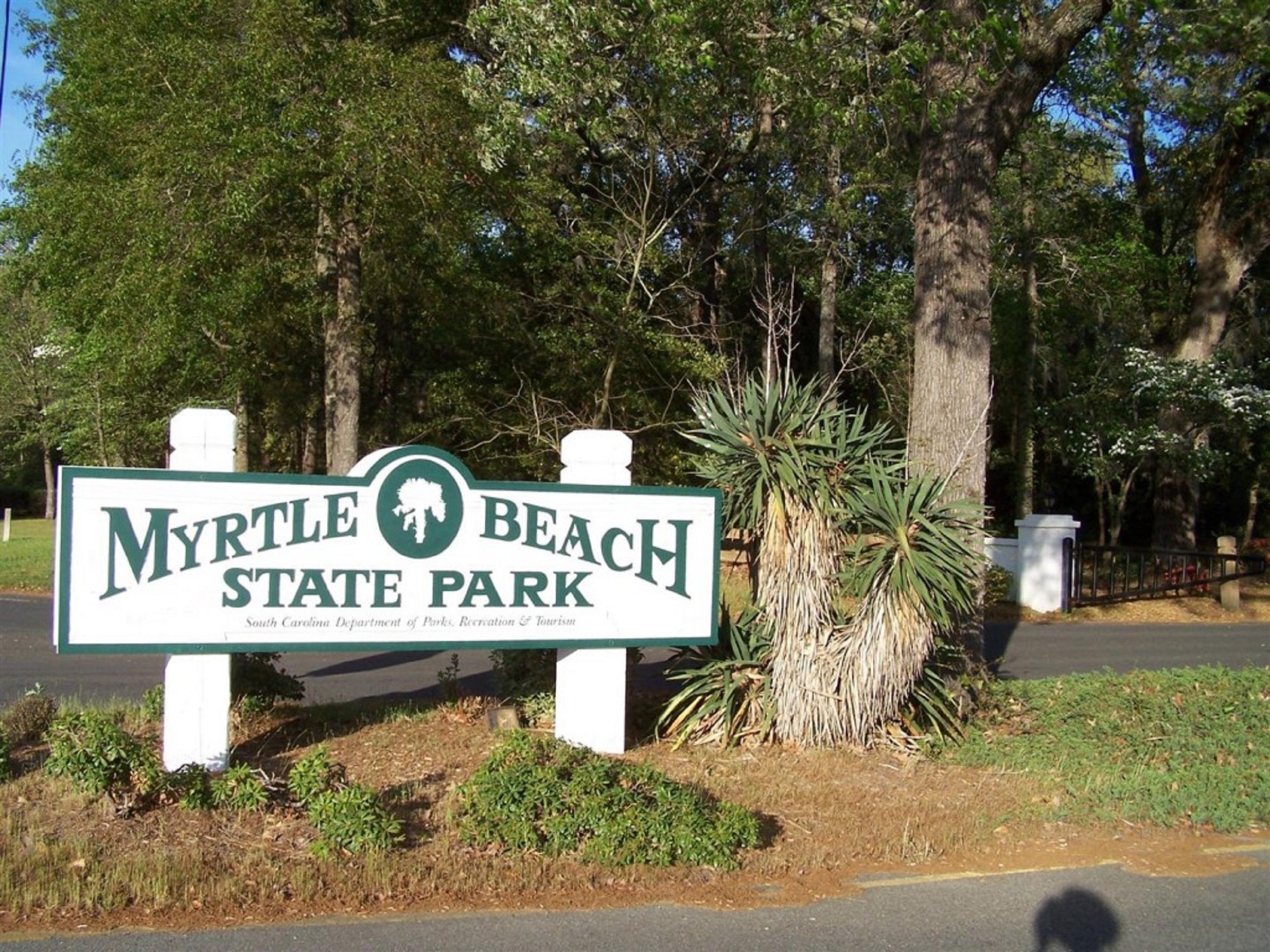 A sign for Myrtle Beach State Park.