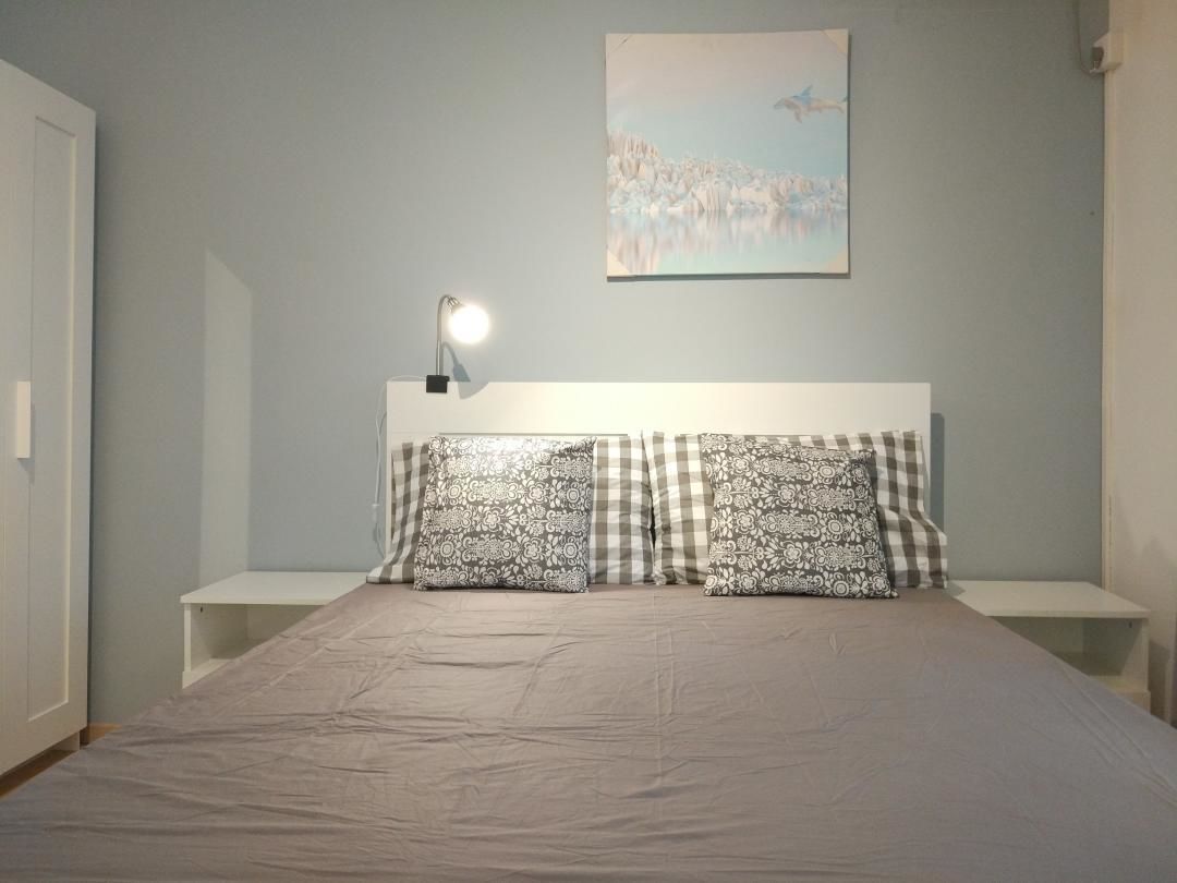 desk, blackout curtains, free wifi