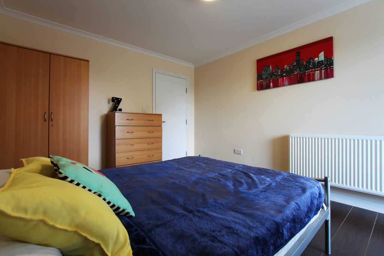 deluxe twin room | desk, blackout curtains, free wifi