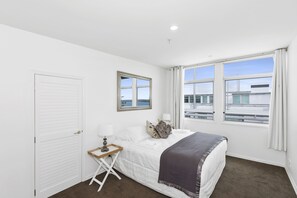 Penthouse, 2 Bedrooms, Ocean View