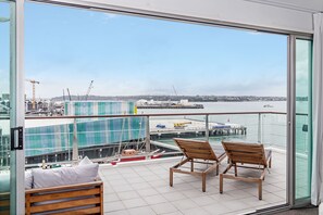 Penthouse, 2 Bedrooms | Balcony - Panoramic Views - 2 Bedroom Sub-Penthouse (Auckland)