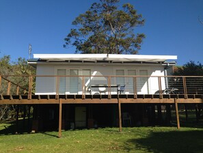 Fachada de la propiedad