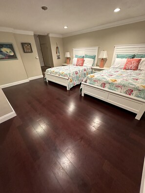 4 bedrooms, iron/ironing board, free WiFi, bed sheets