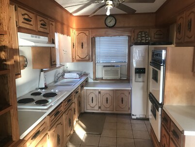 Incredible Cabin on Cedar Creek Lake