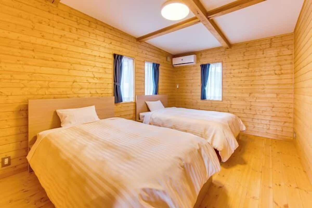 1 camera, Wi-Fi gratuito, lenzuola
