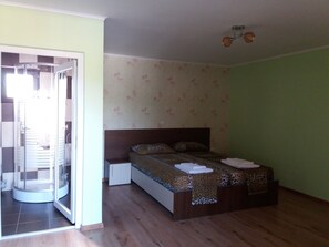 3 bedrooms, WiFi