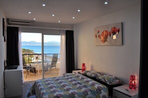 1 bedroom, in-room safe, iron/ironing board, WiFi