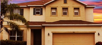 LUXURIOUS 5 Bed/4.5 Bath ~ Family~ Disney Theme~Game Room~Spa~ Pool~Wifi