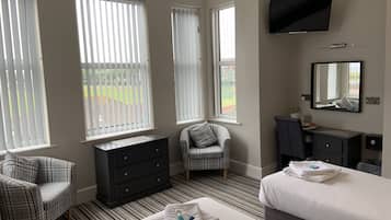 Double or Twin Room, Ensuite