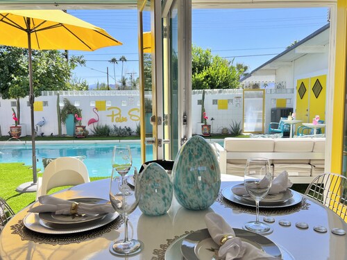 Where LOVE Meets LUXURY: YOUR Mid-Century Escape!
"An UNFORGETABLE EXPERIENCE!"