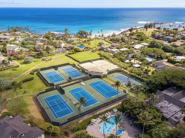 Sports court - A/C Oceanfront View Of Poipu Beach. (Poipu)