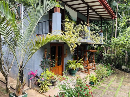 Yalegoda Walauwa Homestay