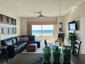 Smart-TV, Bücher, Videothek