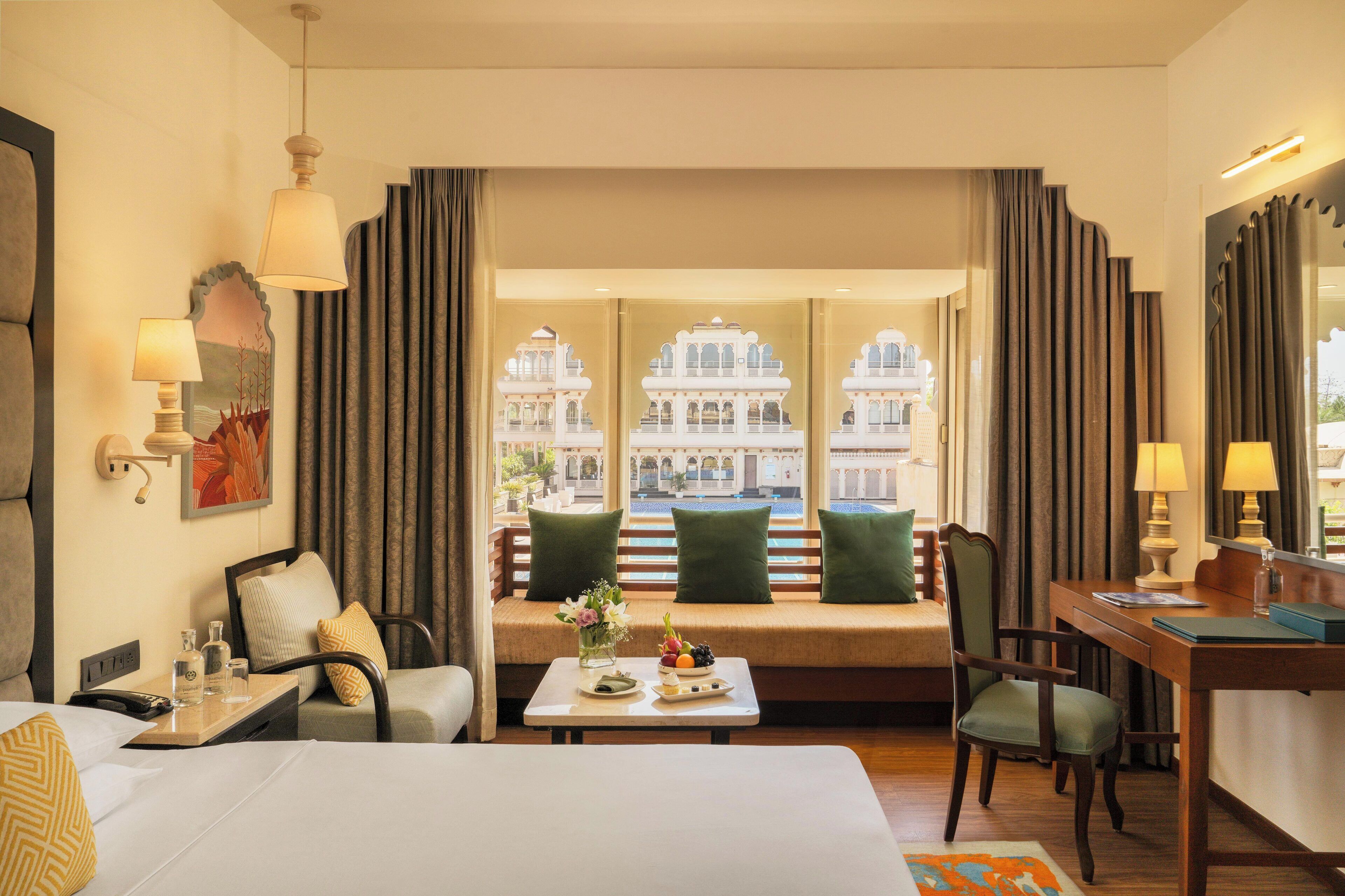 Standard Room, 1 King Bed | Living area | 32-inch LCD TV with cable channels, TV, fireplace