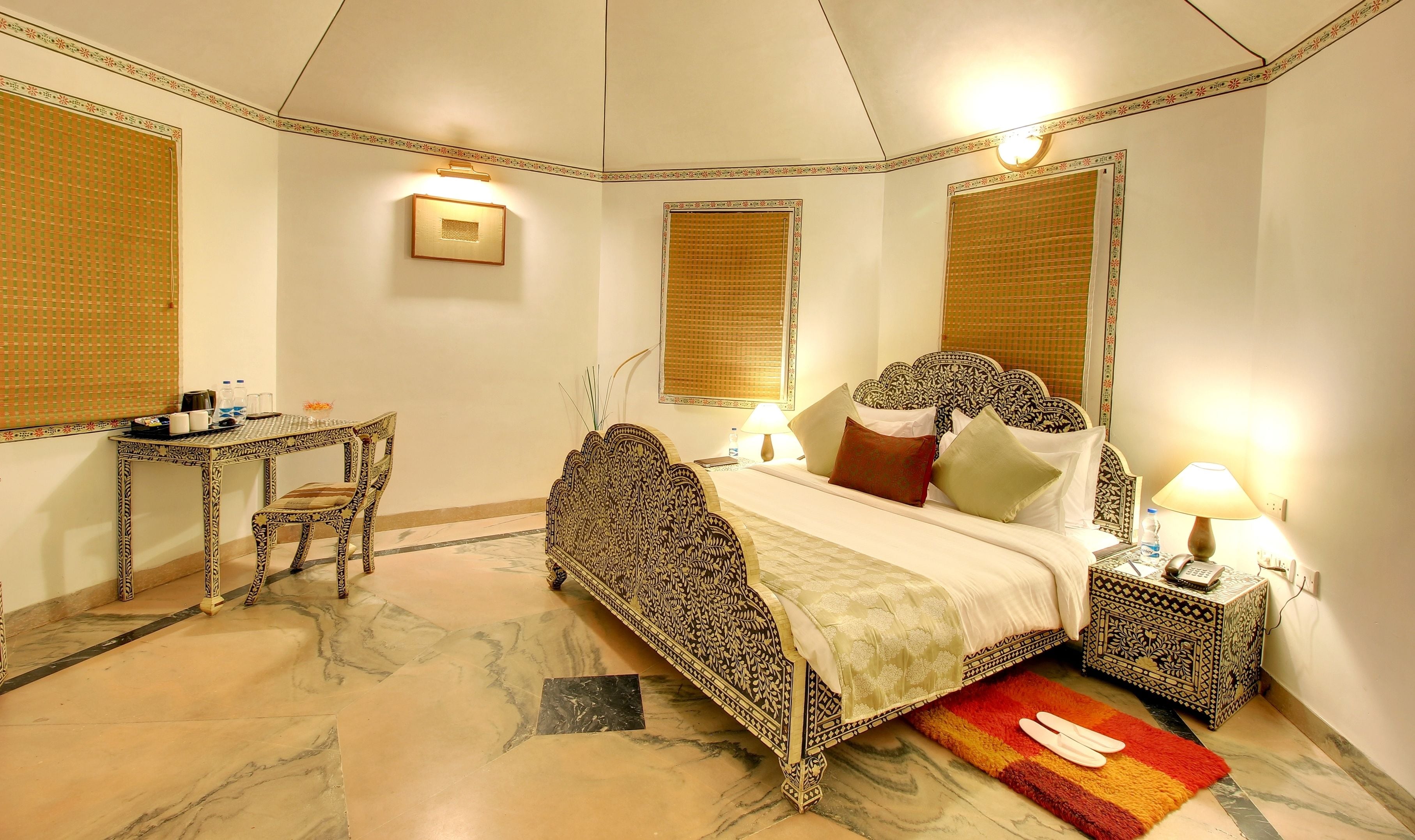 Cottage Executive | Bộ đồ giường cao cấp, két bảo mật tại phòng, bàn 