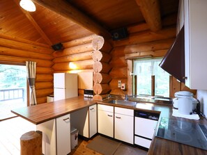 獨棟房屋, 2 間臥室 ( F ) | 私人廚房 | 電冰箱、微波爐、爐台、電熱水壺