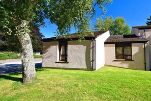Property grounds - Coppice Cottage (Grantown-on-Spey)