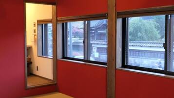 Télévision à écran plat