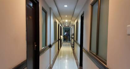 Darcys International Hotel
