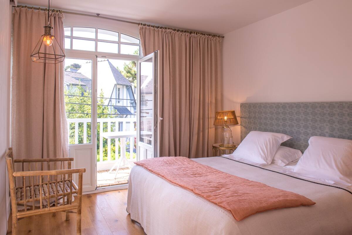 superior double room, balcony | 2 bedrooms, premium bedding, desk, soundproofing