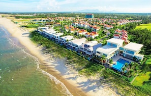 Private beach, white sand, sun-loungers, beach umbrellas