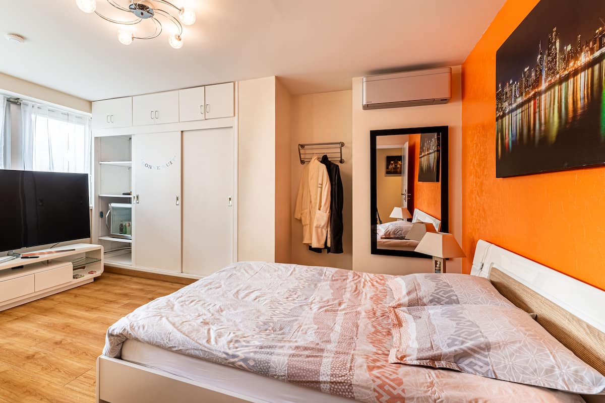Chambre Double Supérieure, 1 lit double, salle de bains privée (Spacieuse) | Literie de qualité supérieure, décoration personnalisée