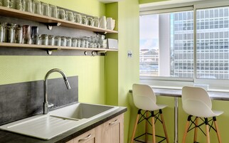 冰箱、微波炉、烤箱、炉灶