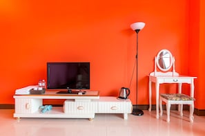 Basic-Doppelzimmer | Schreibtisch, Verdunkelungsvorhänge, schallisolierte Zimmer