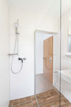 Chambre Double Économique | Salle de bain