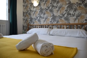 Habitación estándar doble | Wifi gratis y ropa de cama