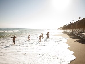 Beach nearby - Paradise at Puerto Banus (Marbella)