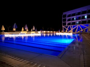 Outdoor pool - Amethyst Napa Hotel & Spa (Ayia Napa)