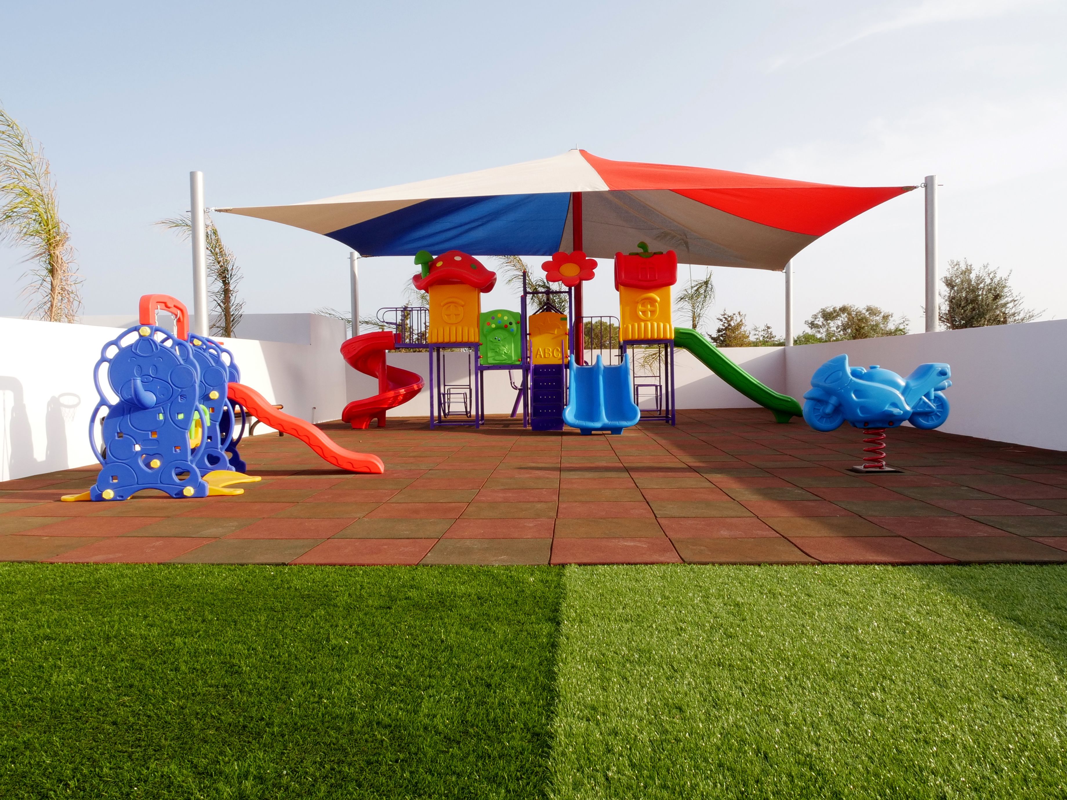 children’s play area – outdoor