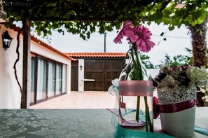 Outdoor dining - Casa da Noquinhas (Murtosa)