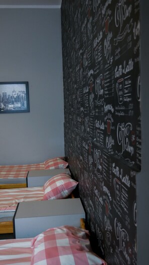 Superior Quadruple Room, 1 Bedroom, Private Bathroom