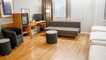 1 bedroom, desk, iron/ironing board, free WiFi