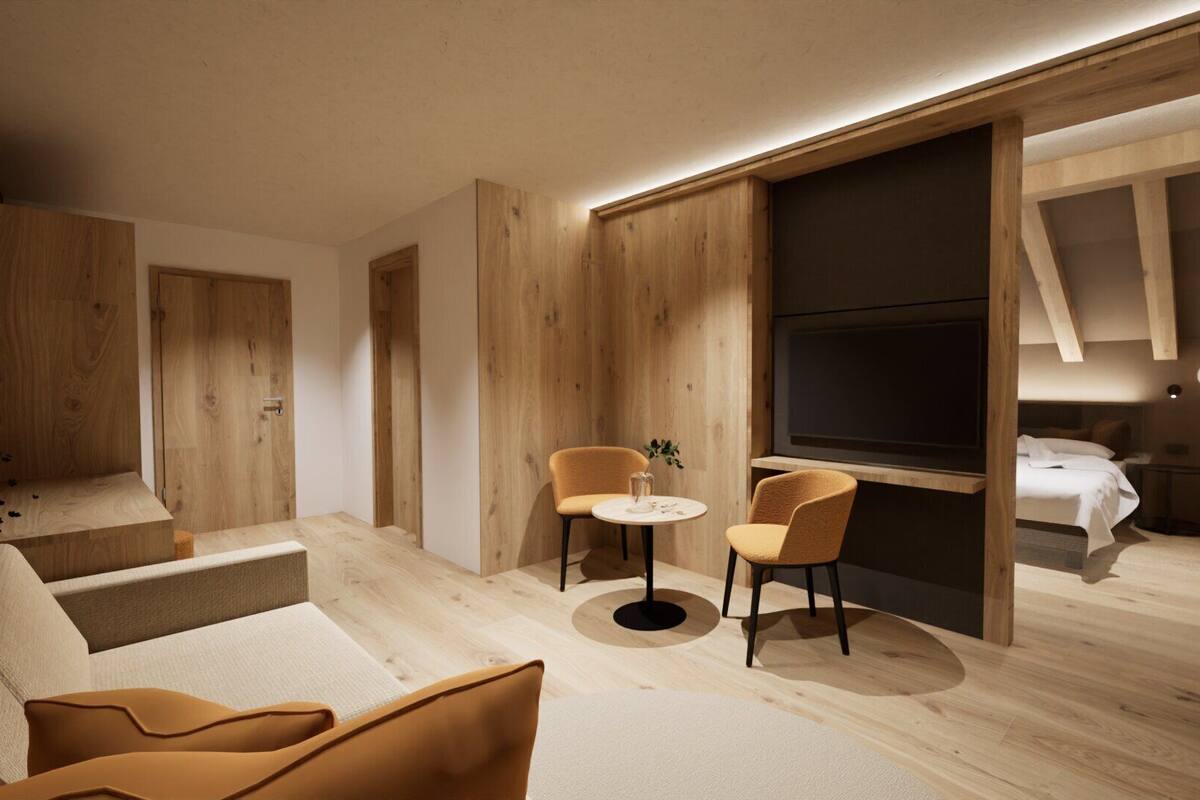 Junior kamer | Een kluis op de kamer, een bureau, verduisterende gordijnen