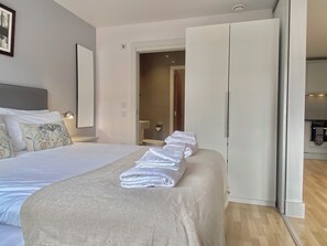 Executive Apartment, 1 Bedroom, Balcony